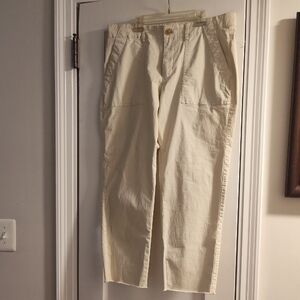 GAP Cream Chinos Versatile Cotton-Blend Trousers. Girl Friend Khakis. Never Worn